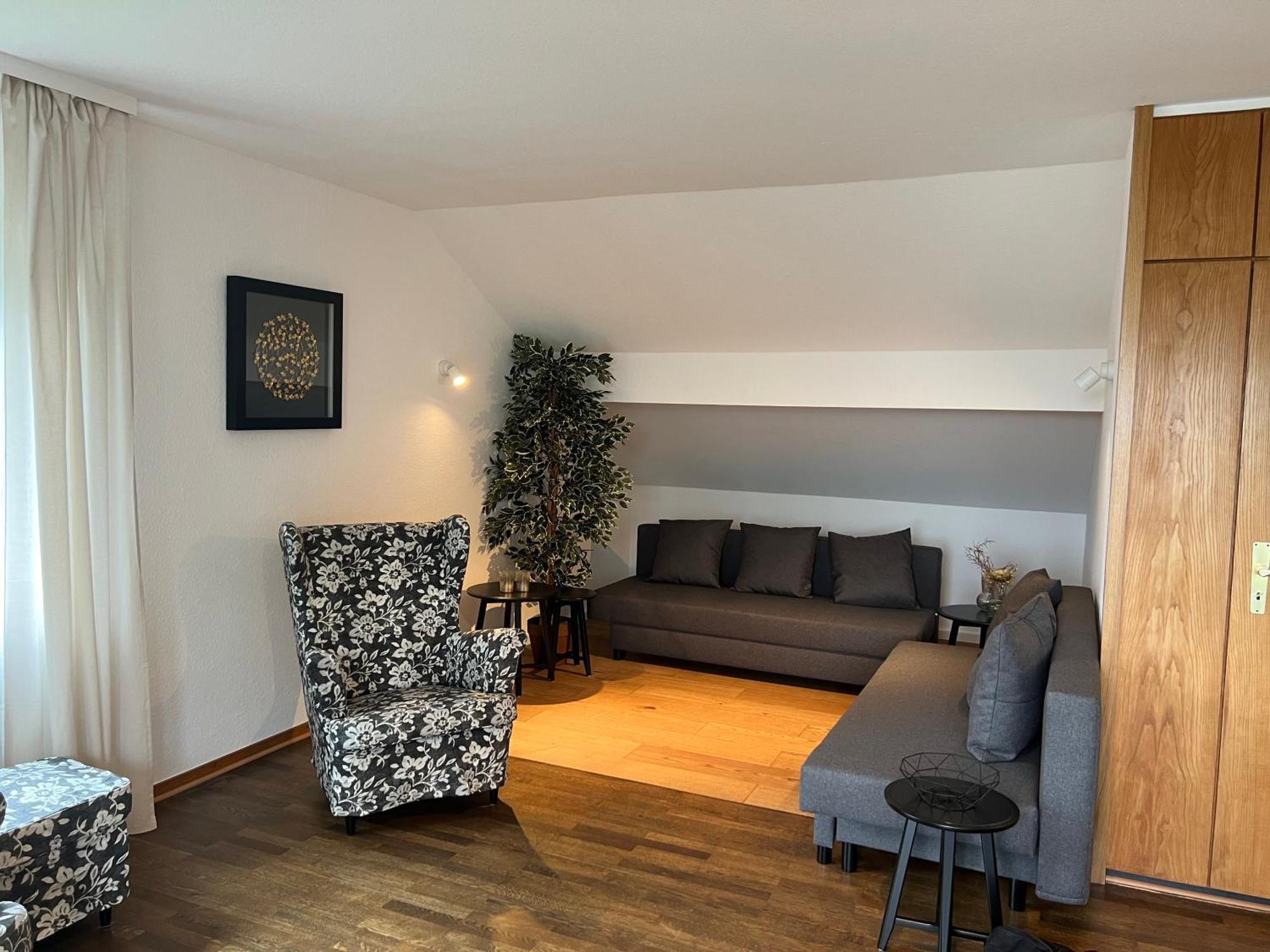 Ferienapartment * Linz am Rhein